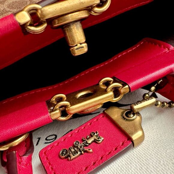 🍎 Coach 1941 Troupe Tote 16 in Signature Canvas & 1941 Red / Brass MSRP $425 - Picture 14 of 16